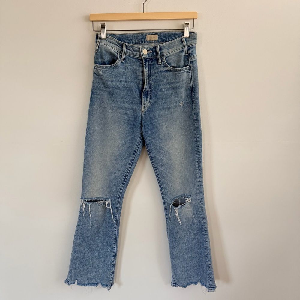 MOTHER The Hustler Ankle Chew Jeans 26 Light Wash Distressed Raw Hem Crop - Picture 3 of 16